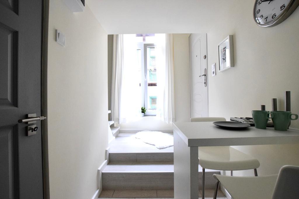 Budget Apartment By Hi5 - Krudy Street Budapeste Quarto foto